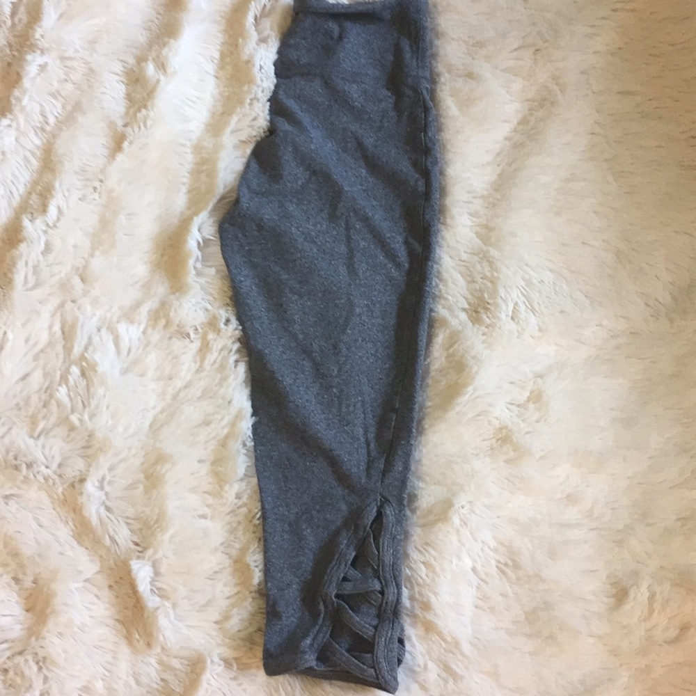 Forever 21 crisscross capris